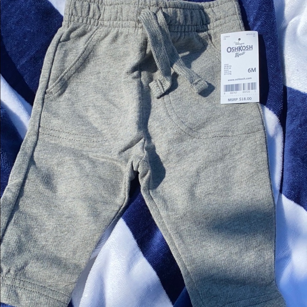 OSHKOSH Toddler Boy Sweats 🖤